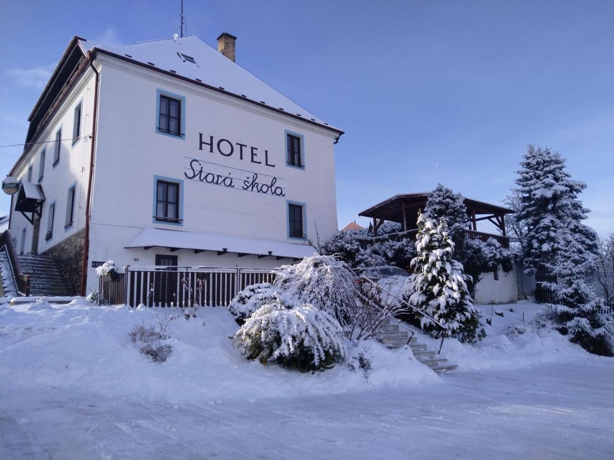 Hořice na Šumavě Hotel Stara Skola Na Sumave מראה חיצוני תמונה